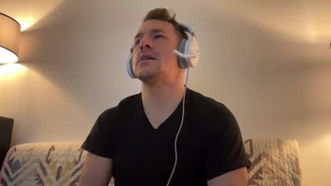 Snapshot of sirbubblesworth chatting on February 2025 12:49:01 AM sirbubblesworth online show from February 2025 12:49:01 AM