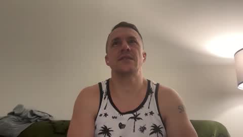 Snapshot of sirbubblesworth chatting on May 2026 09:05:02 AM sirbubblesworth online show from May 2026 09:05:02 AM
