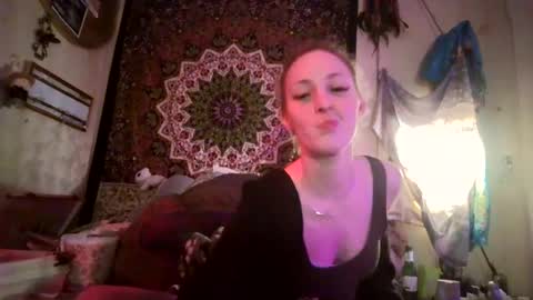 Snapshot of siren_sweetheart chatting on May 2026 03:45:01 AM Venus online show from May 2026 03:45:01 AM