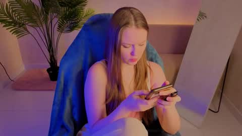 sirenablessing online show from November 2025 01:40:01 AM