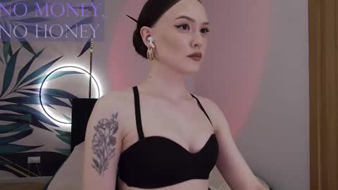 Goddess Sirena online show from March 2026 07:54:01 PM