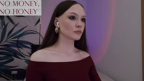 Snapshot of sirenaswhisper chatting on May 2026 08:51:01 PM Goddess Sirena online show from May 2026 08:51:01 PM