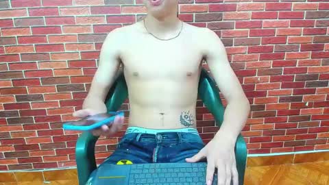 SIR RYANT online show from February 2025 02:59:02 PM