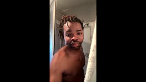 Snapshot of sirthedom chatting on December 2024 09:33:01 PM sirthedom online show from December 2024 09:33:01 PM