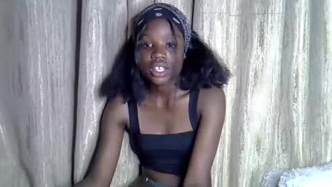 shannie online show from October 2025 07:29:02 PM