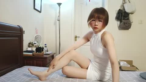 Snapshot of sissy_ada chatting on June 2026 01:22:01 PM Sissy Ada online show from June 2026 01:22:01 PM