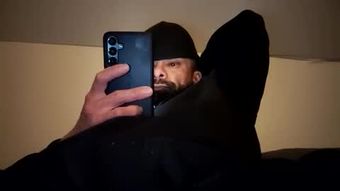 Sixxx online show from November 2025 05:40:01 AM