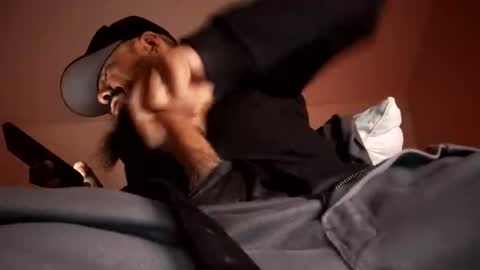 Sixxx online show from April 2026 02:42:02 AM