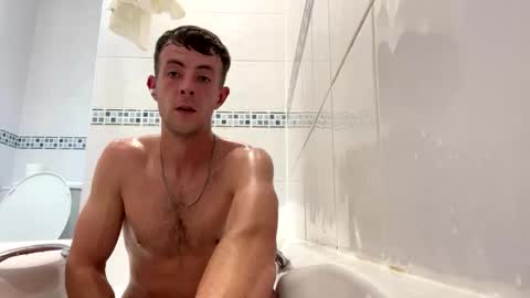 sixpackmac1 online show from September 2025 01:57:02 PM