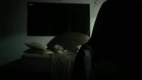 Snapshot of skanky_little_dolls chatting on November 2025 02:17:02 PM skanky_little_dolls online show from November 2025 02:17:02 PM