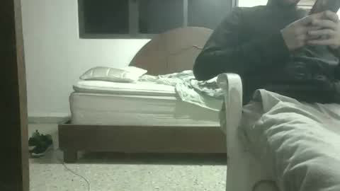 Snapshot of skanky_little_dolls chatting on November 2025 06:16:02 AM skanky_little_dolls online show from November 2025 06:16:02 AM