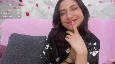 Skarlet  online show from February 2026 05:44:01 PM