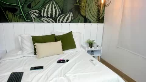 skarletkiss_ online show from April 2026 06:49:02 PM