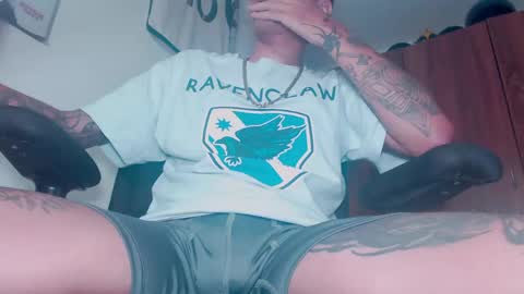 Snapshot of skateboy444 chatting on May 2026 07:58:01 AM king online show from May 2026 07:58:01 AM