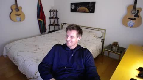 Snapshot of skatejocke chatting on October 2025 02:35:02 PM skatejocke online show from October 2025 02:35:02 PM