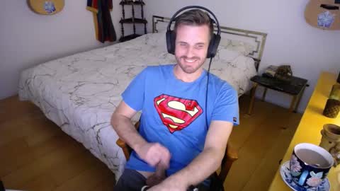 Snapshot of skatejocke chatting on November 2025 08:27:02 PM skatejocke online show from November 2025 08:27:02 PM