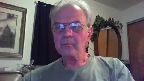 skeeeziks online show from May 2026 02:40:01 AM