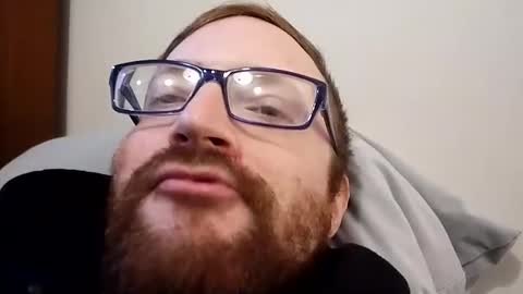 Snapshot of skeetonfeet chatting on December 2024 02:36:02 AM Scotty online show from December 2024 02:36:02 AM