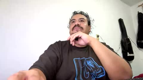 Elias online show from December 2025 12:08:01 AM