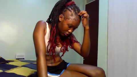 Snapshot of skinny_jass chatting on April 2026 02:04:02 PM skinny_jass online show from April 2026 02:04:02 PM