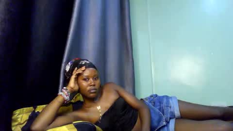 Snapshot of skinny_jass chatting on April 2026 11:59:01 PM skinny_jass online show from April 2026 11:59:01 PM