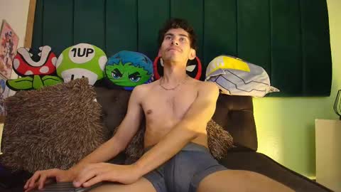 skinny jean  online show from March 2026 02:58:02 PM