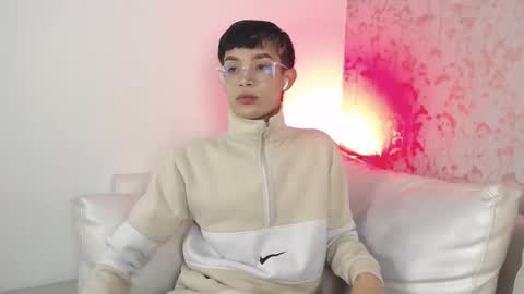 Snapshot of skinny_office chatting on February 2026 12:52:01 PM David online show from February 2026 12:52:01 PM