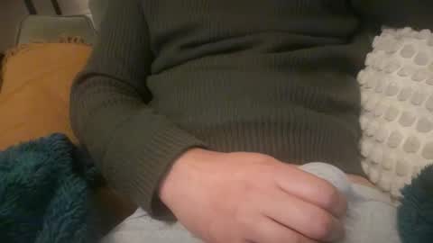 skinnyguyfun online show from March 2026 10:43:02 PM