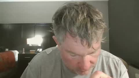 Snapshot of skinsmontana chatting on April 2026 10:49:01 PM skinsmontana online show from April 2026 10:49:01 PM