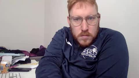 sklave_s online show from September 2025 12:21:02 PM