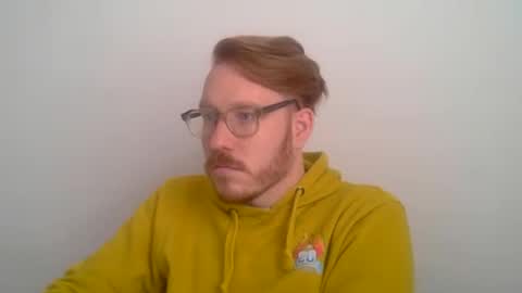 sklave_s online show from May 2026 10:10:01 AM