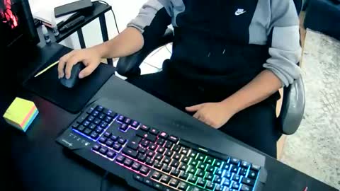 skullcandyyyy online show from April 2026 12:04:01 PM