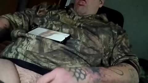 Snapshot of skunk8p chatting on February 2026 09:05:01 AM skunk8p online show from February 2026 09:05:01 AM