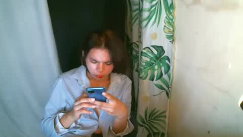 Snapshot of sky_andrea chatting on September 2025 01:24:02 PM Mj online show from September 2025 01:24:02 PM