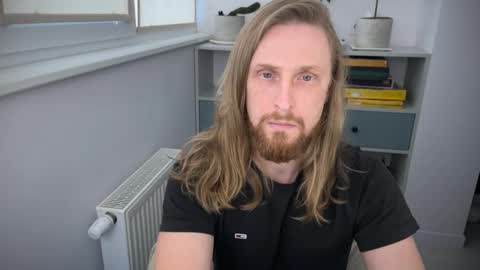 sky_guy25 online show from November 2025 01:10:01 PM