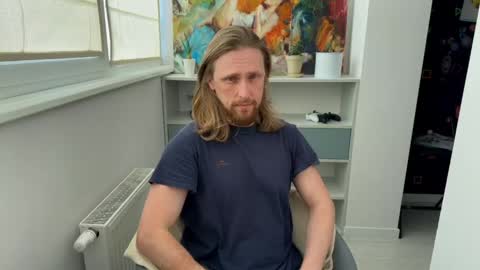 sky_guy25 online show from April 2026 07:58:02 AM