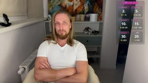 Snapshot of sky_guy25 chatting on June 2026 09:53:01 PM sky_guy25 online show from June 2026 09:53:01 PM