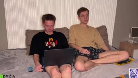 sky_hunter online show from October 2025 06:41:02 PM