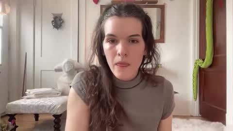 sky lounge online show from April 2026 08:20:02 PM