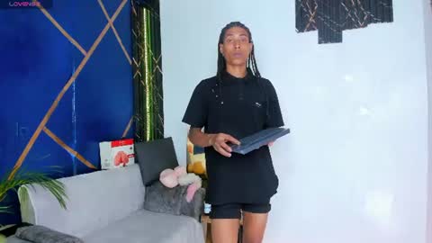 Snapshot of sky_walkerss chatting on July 2026 06:47:02 PM sky_walkerss online show from July 2026 06:47:02 PM
