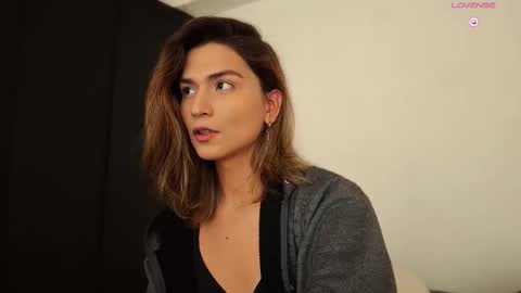 Vi online show from October 2025 12:06:01 PM