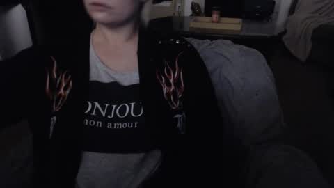 SKYLE   online show from January 2025 05:48:02 AM