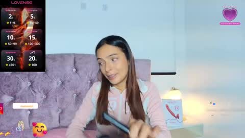 skye moore online show from October 2025 12:06:02 PM