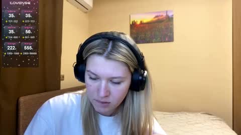 Snapshot of skyedavis chatting on January 2026 07:06:01 PM skyedavis online show from January 2026 07:06:01 PM