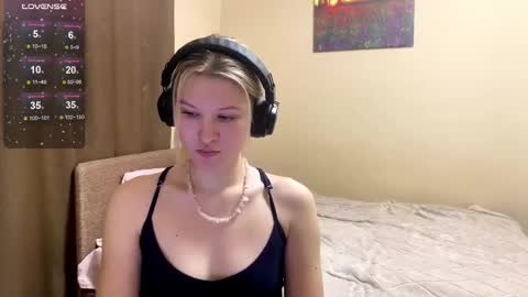 Snapshot of skyedavis chatting on January 2026 07:06:02 PM skyedavis online show from January 2026 07:06:02 PM