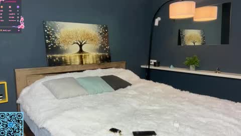 Snapshot of skyeveil chatting on October 2025 06:49:02 PM Skye online show from October 2025 06:49:02 PM