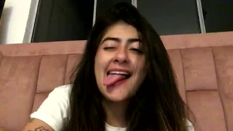 Skyler online show from May 2026 06:32:03 AM