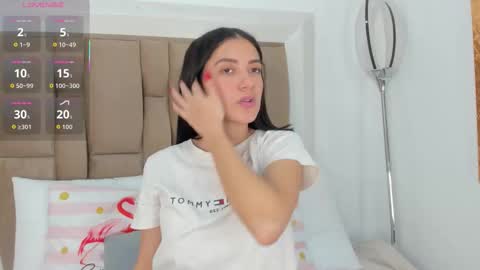 Snapshot of skylerwhite02 chatting on January 2026 07:50:02 PM Skyler online show from January 2026 07:50:02 PM