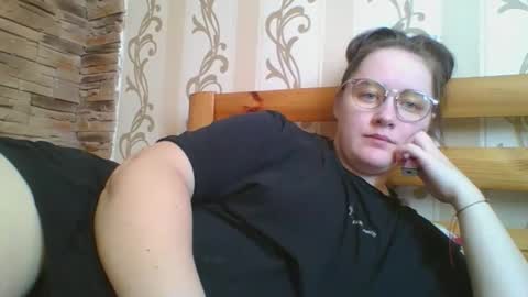 skyressie333 online show from February 2026 10:00:01 AM