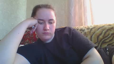 skyressie333 online show from April 2026 06:35:02 AM